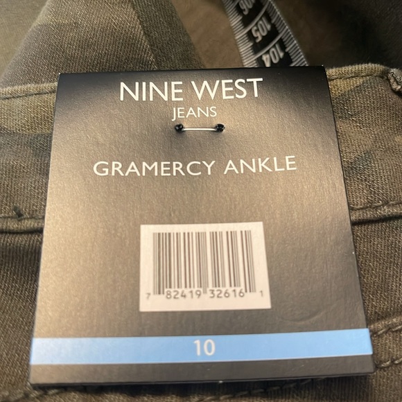 Nine West NWT 10 gramercy skinny ankle jeans green camo stretchy w/front & back - Picture 8 of 8